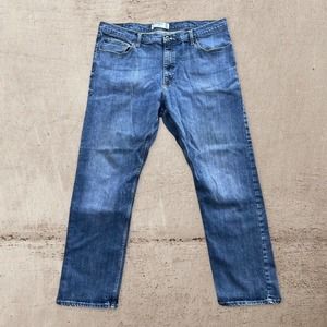 VTG Wrangler Straight fit Men's Blue Jeans Denim Flex for Comfort Size 40X30